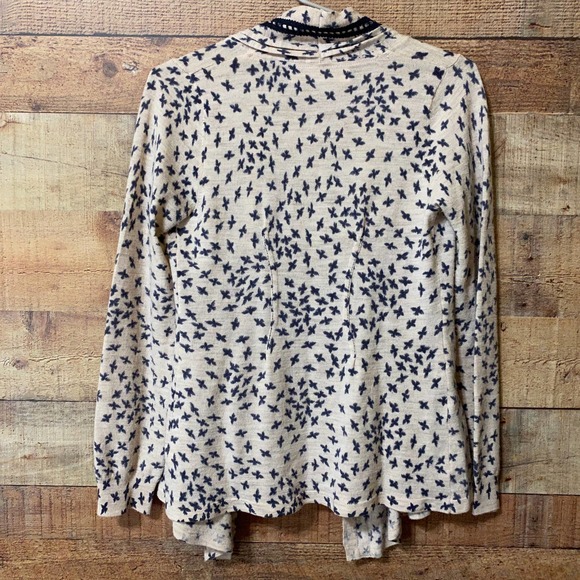 Sparrow Soft Soaring Cardigan Size Small - Picture 7 of 14